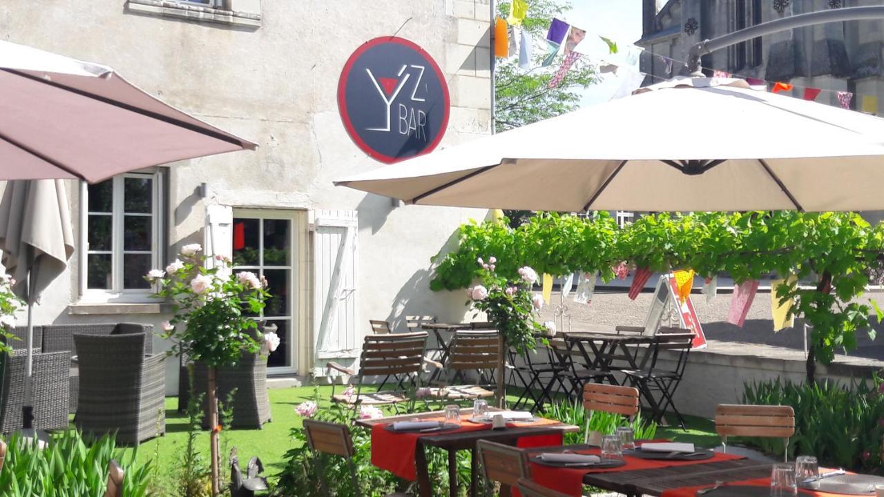 Logis Hotel Restaurant Relais De La Mothe Yzeures-sur-Creuse Εξωτερικό φωτογραφία