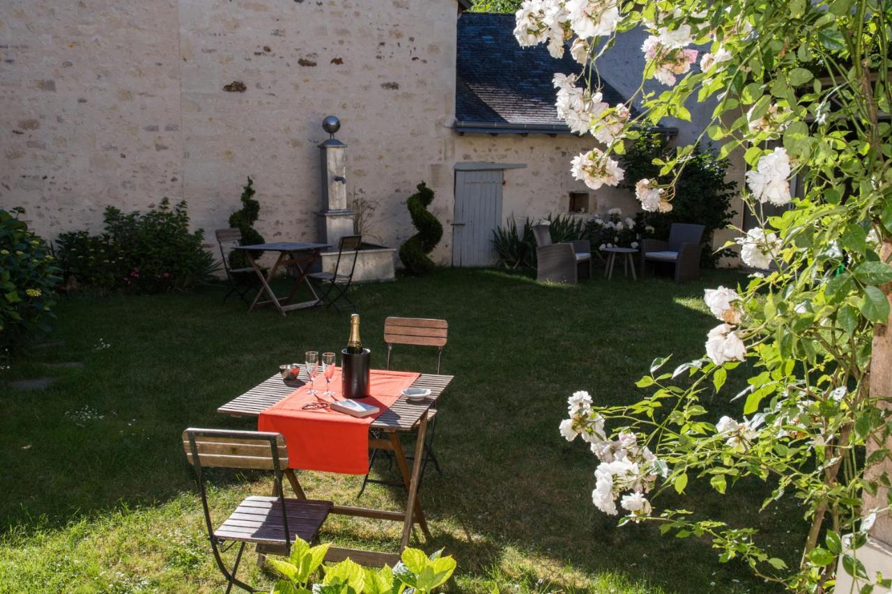 Logis Hotel Restaurant Relais De La Mothe Yzeures-sur-Creuse Εξωτερικό φωτογραφία