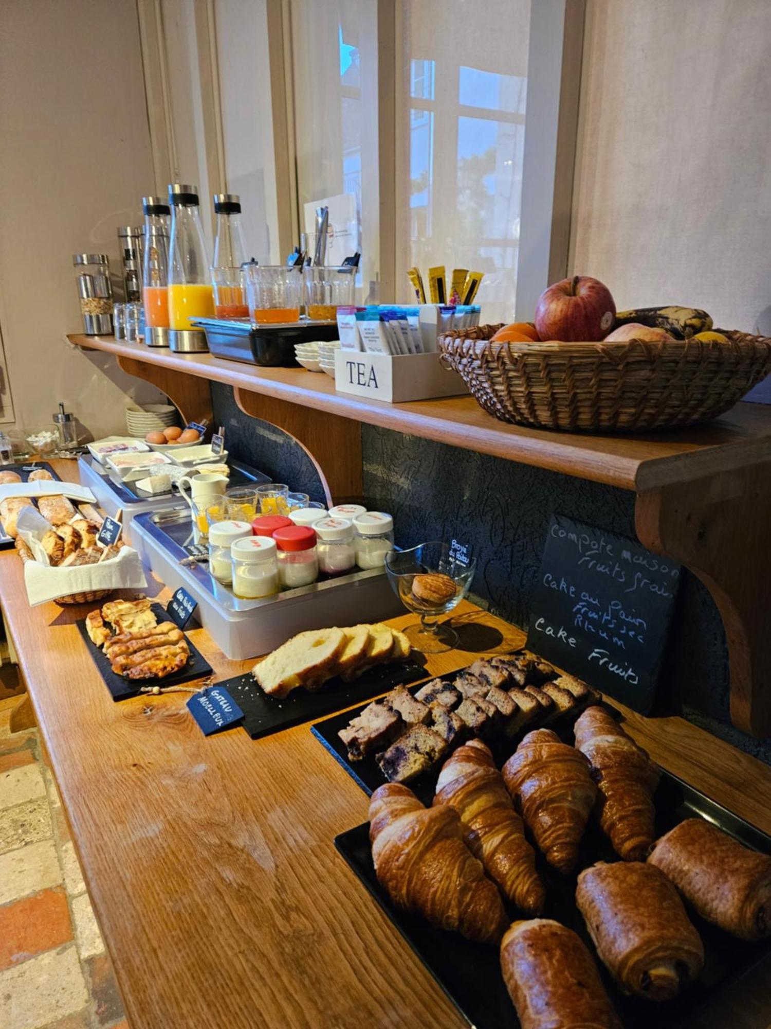 Logis Hotel Restaurant Relais De La Mothe Yzeures-sur-Creuse Εξωτερικό φωτογραφία