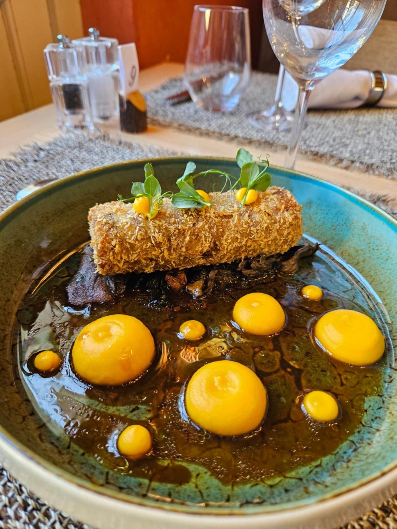 Logis Hotel Restaurant Relais De La Mothe Yzeures-sur-Creuse Εξωτερικό φωτογραφία