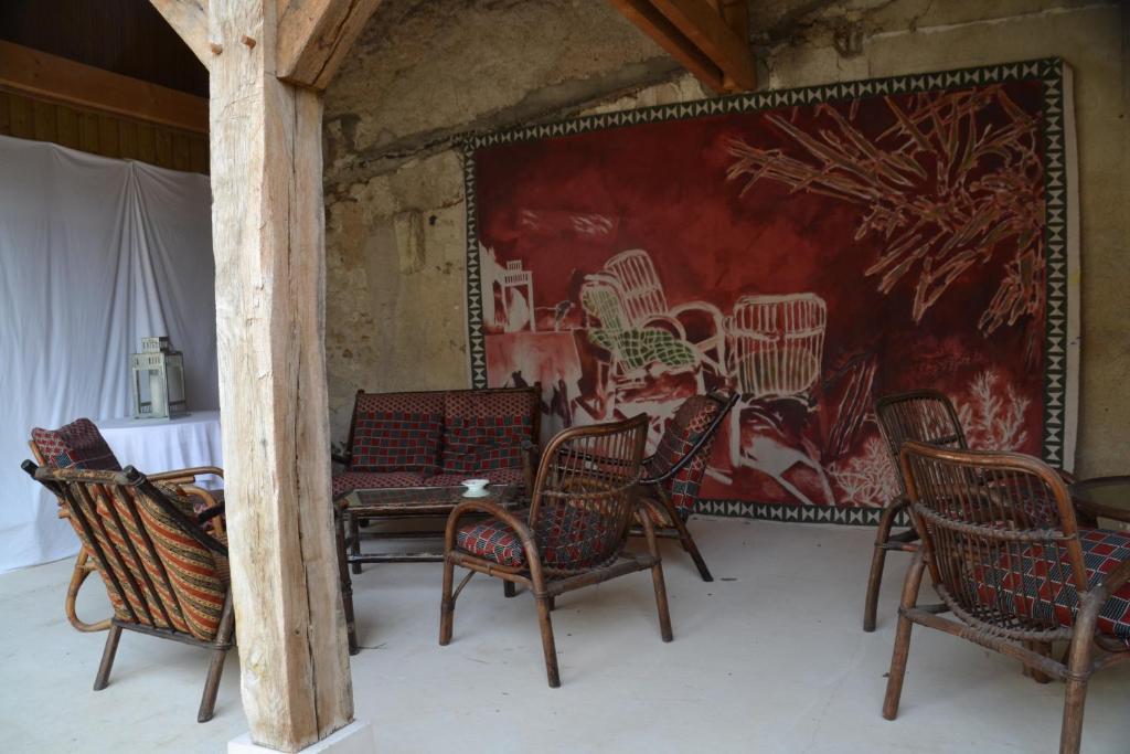 Logis Hotel Restaurant Relais De La Mothe Yzeures-sur-Creuse Εξωτερικό φωτογραφία