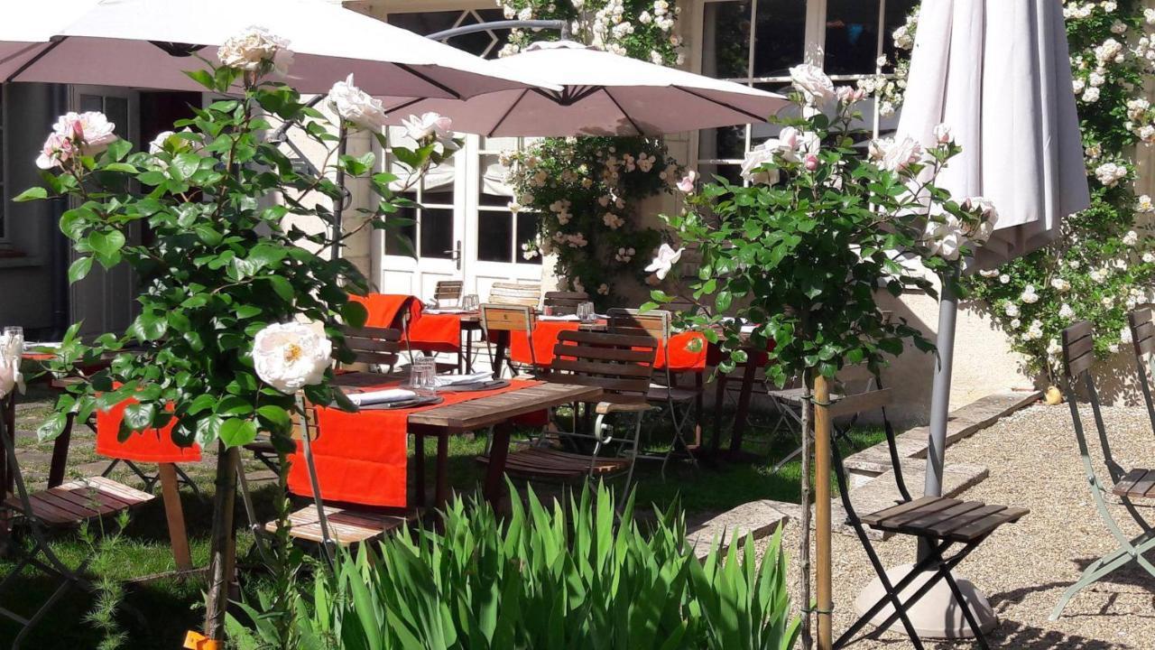 Logis Hotel Restaurant Relais De La Mothe Yzeures-sur-Creuse Εξωτερικό φωτογραφία